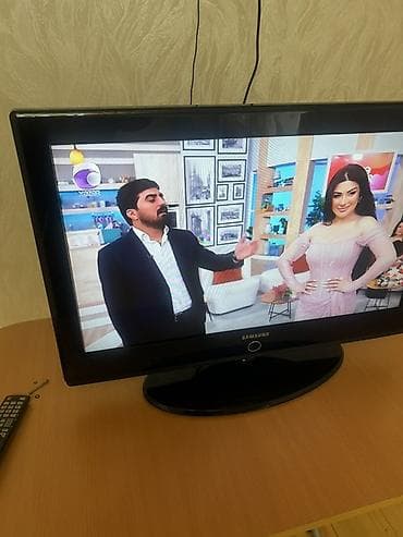 Видеоигры и приставки: Б/у Телевизор Samsung LED экран 32" — 5