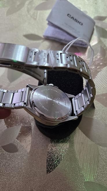 Yeni, Qol saatı, Casio, rəng - Gümüşü