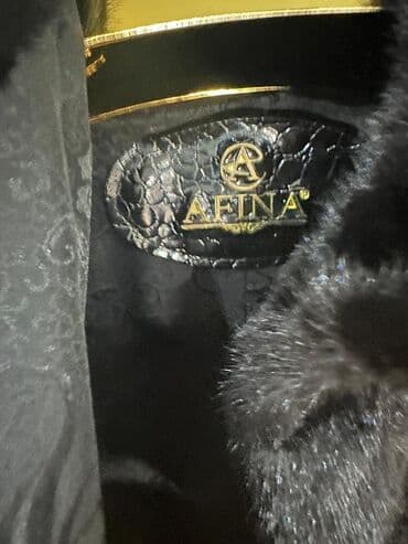 2020 hicab geyimleri: Kürk, rəng - Qara — 2