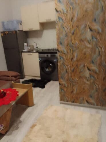 abşeron gənclər şəhərciyində 1 otaqlı evlər: Ev yiyəsi özüməm. Çox prestijni yerdə 28 may m yanı,Heydər Əliyev — 3