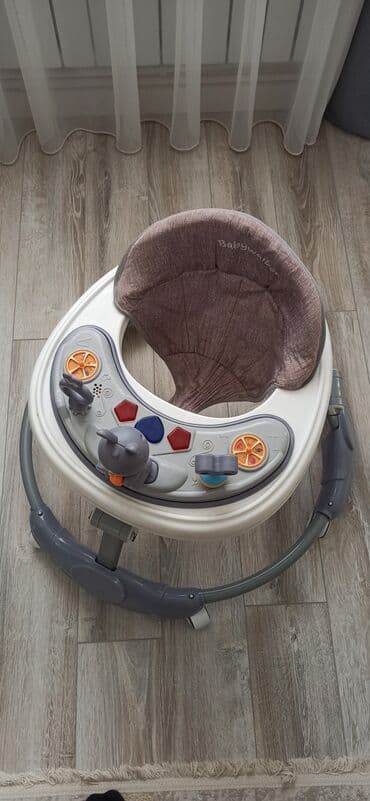 simple dimple baku: Xodunok Manej Heç bir problemi yoxdur.İşıqlı musiqisi var.Rahat — 2