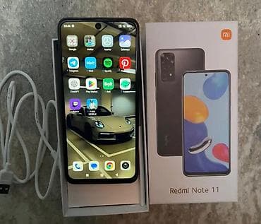 Redmi smartfon - Model xətti: Redmi (arka qapaqda “Redmi” loqosu) -