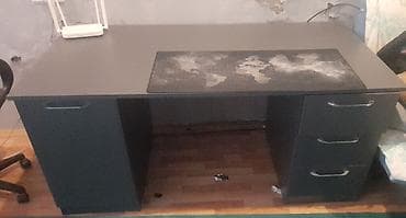 kompyuter stol: İşlənmiş, Dördbucaq masa — 1