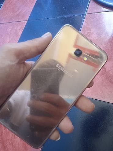 Samsung Galaxy J6 Plus, 32 ГБ, цвет - Золотой, Две SIM карты — 5