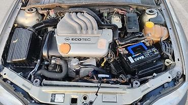Nəqliyyat: Opel Vectra: 1.6 l | 1997 il 435000 km Sedan — 2