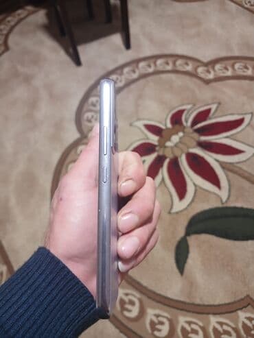 Samsung: Samsung Galaxy S22, rəng - Bənövşəyi, Simsiz şarj — 2