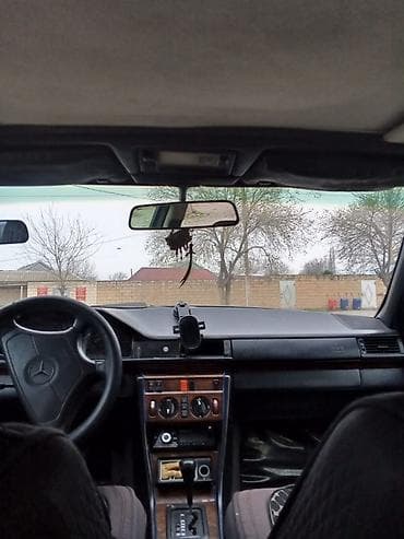 baic a115 ehtiyat hisseleri: Mercedes-Benz E-Class W124 – E200 Salam satun boynunan val vurub 10 — 4