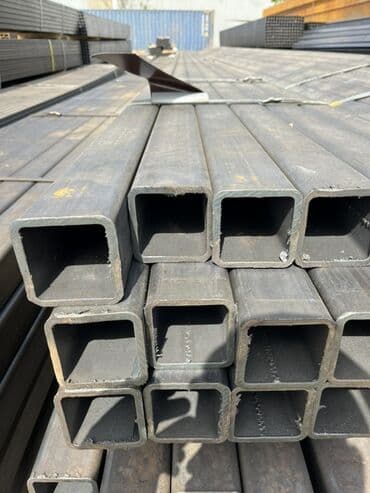 Təmir və tikinti: Kvadrat metal borular dəsti. İnşaat və müxtəlif metal — 4