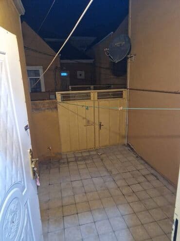 abşeron gənclər şəhərciyi ev satılır: 2 otaqlı, 75 kv. m, Kredit yoxdur, Orta təmir — 1