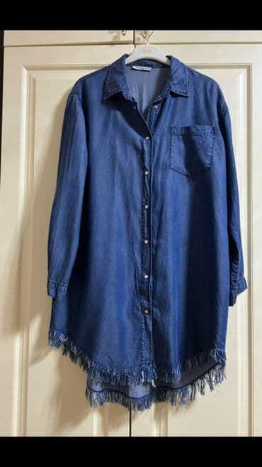 Opel: Cins tunika.46-50 aralıqda bədənə uyğundur.
Geyinilməyib — 1