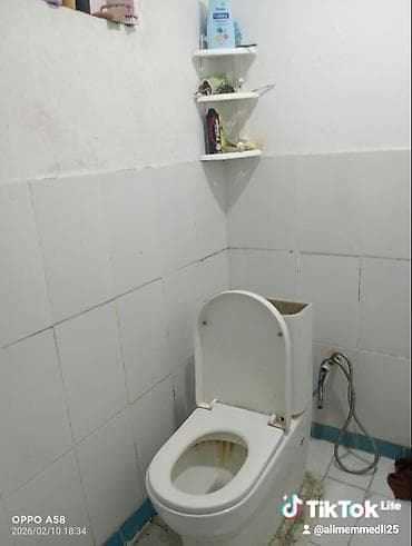 isiq generator satilir: 1 otaqlı mənzil – sanitar qovşağı və dəhliz - Sanitar qovşağı — 2