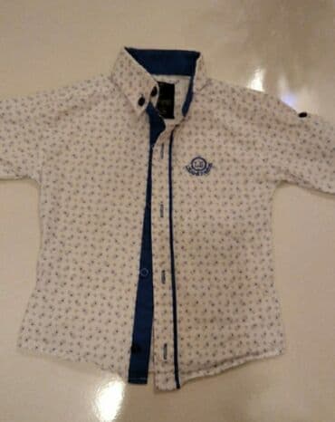 3 duymə koynək: 2-3 yaş oğlan uşağı üçün. az geyinilib təzə qalıb. heçbir problemi — 1