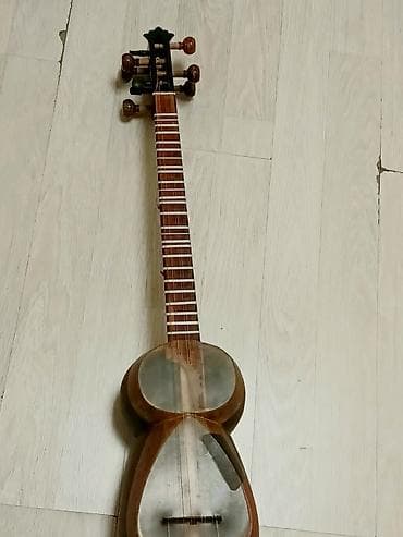 Tar – milli simli musiqi aləti təcili satilir qiymətdə razılaşmağ lalafo.az -da Tar – milli simli musiqi aləti təcili satilir qiymətdə razılaşmağ