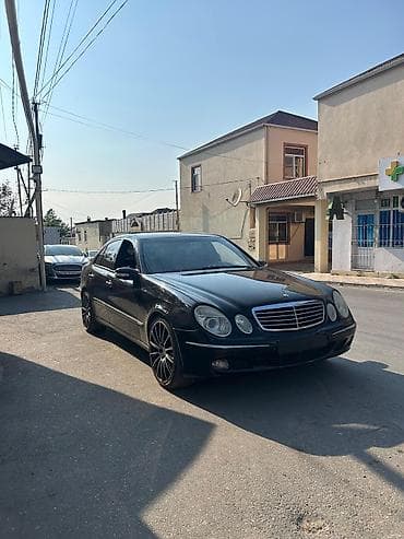 daewoo lanos 2011: Mercedes-Benz E 240: 2.4 l | 2002 il Sedan — 2