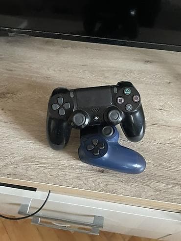 playstation kiralama: PlayStation 4 (PS4) oyun konsolu 1TB - Model: Sony PlayStation 4 — 2