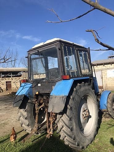 yük daşıma: Belarus MTZ traktoru Satılır tam saz vəziyyətdə+üstündə 1.95 otbiçən — 4