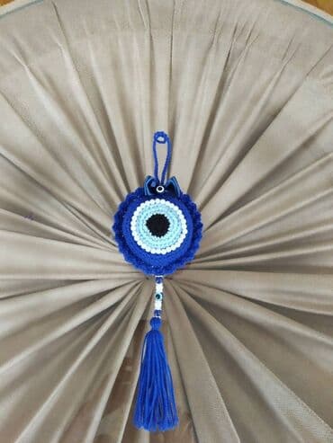 Süni güllər: Əl işi, nazar boncugu sifarişlə hazırlanır 5-12 sm ölçüdə . Həm evdə — 7