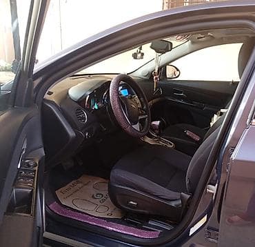 cruz stop: Chevrolet Cruze sedan – şəhər və magistral sürüşləri üçün komfortlu və — 1