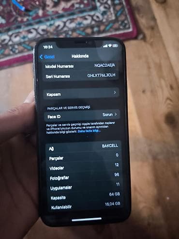poco yeni: IPhone X, 64 GB, Qara, Zəmanət, Simsiz şarj, Face ID — 10