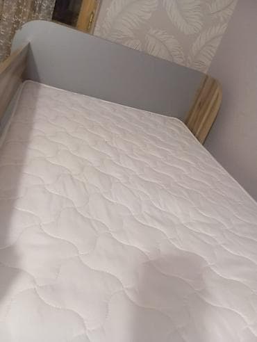 matras alti: Oğlan və qız üçün, Yeni, Çarpayı, Matras ilə, Siyirməli, Laminat — 5