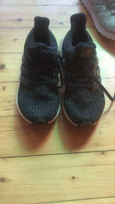 məktəb paltarı: Her biri 1 manat maksimum 10 ədəd alana bu qiymətə satılır çoxu təzədi — 9