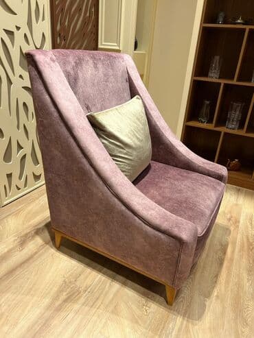 i̇şlenmiş divan kreslo: Divan, İşlənmiş, Açılmayan, Bazasız, Vеlur parça, Çatdırılma yoxdur — 6