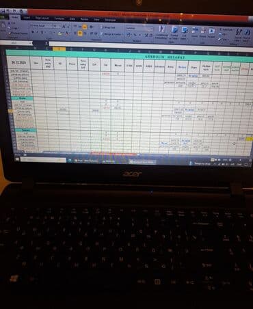 Столы: Компьютерный стол, Б/у, Раскладной — 3