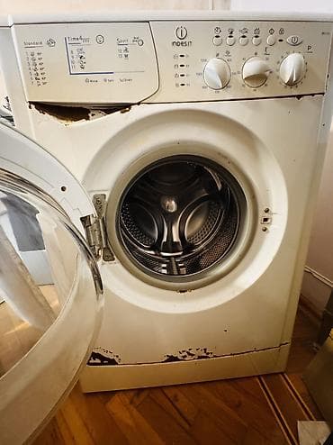 ariston 2 ci el: Paltaryuyan maşın Indesit, 5 kq, İşlənmiş, Avtomat, Kredit yoxdur, Ünvandan götürmə — 1