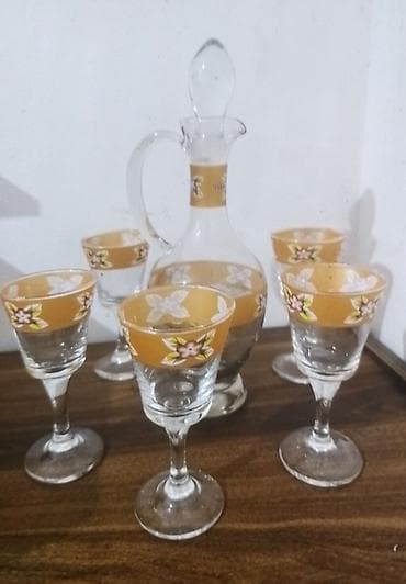 Rəng - Qızılı, Şüşə, 6, 1 l, Azərbaycan