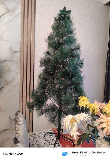 Qab-qacaq və mətbəx ləvazimatları: Süni şam ağacı üstündə işıqları hədiyyə verilir yeni kimidi 10 gün — 1