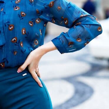 i̇talya istehsalı olan qadın şubaları: Yenidi. Italia 🇮🇹 məhsulu. Mağaza bağlandığı üçün geyimlər maya — 2