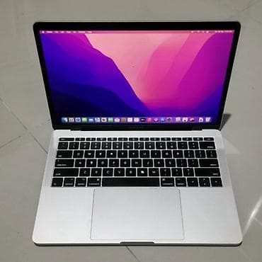 en ucuz apple macbook pro: İşlənmiş Apple MacBook, 13.3 ", Apple M1, 256 GB, Pulsuz çatdırılma — 3