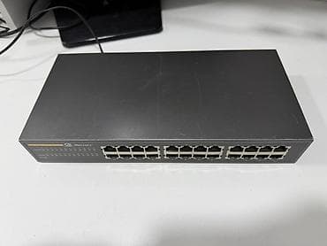 panel kamera: Mercury 24-Port Ethernet Switch - Model: Mercury 24-Port Ethernet — 1