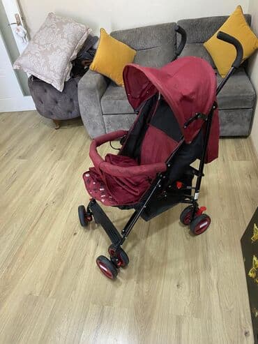 uşaq dutiklər: Klassik gəzinti arabası, İşlənmiş, Cins: Qız, Yaş: 18-24 ay, Ünvandan götürmə — 1