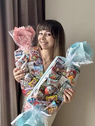 hediyyelik sokolad: Şirniyyat Buketləri — Hədiyyə deyil, hissidir! 🎁 Hər bir buket əllə — 4