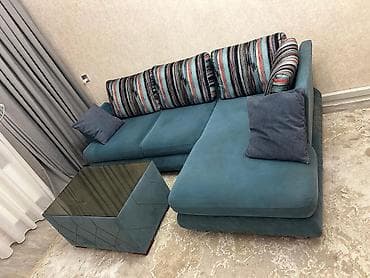 Künc divan, Qonaq otağı üçün, Açılmayan