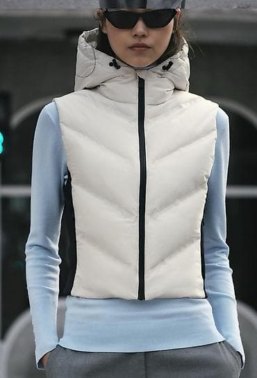 ayyaqabı: Zara — 1