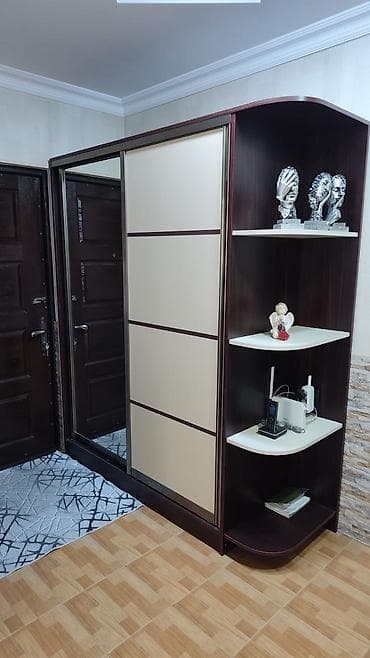 islenmis sifoner: Dəhliz dolabı 199₼. Ölçü 1.80/2. Dərinlik 60. Ünvan — 1