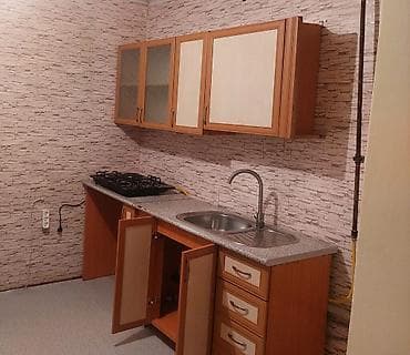 plitka: Kuxna mebeli satılır üstündəki qaz peçi və moyka birlikdə 200 aze. ev — 1