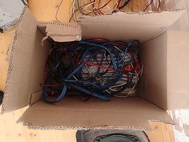 maqintafon delfin: Maqnitol, Pioneer, AUX — 2