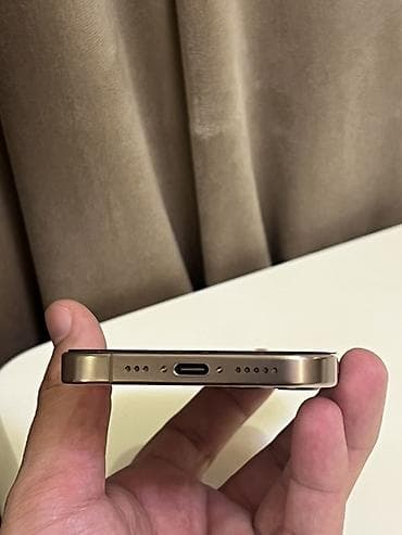 ikinci el iphone 15 pro: IPhone 16 Pro, 128 GB, Desert Titanium, Face ID — 5