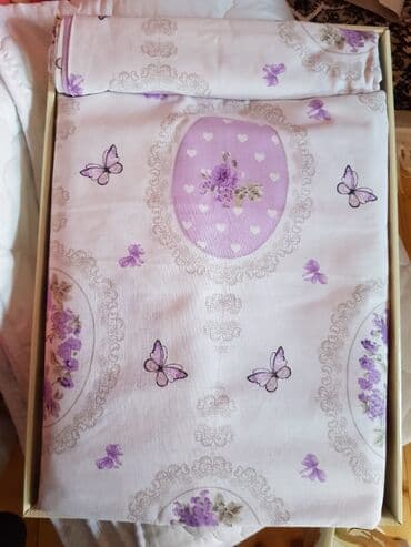 taxt ucun pakrival: Teze pastel. temiz pambiq mareal taxt ucun — 1