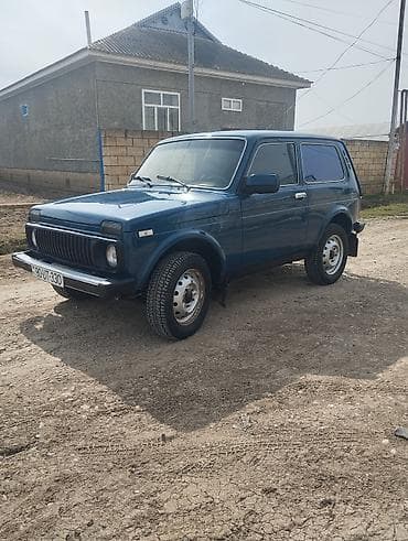 VAZ (LADA) 4x4 Niva: 1.7 l | 2014 il 155685 km Ofrouder/SUV