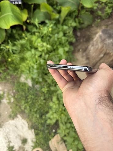 90 pil: Honor 90, 256 GB, rəng - Qara, Zəmanət, Barmaq izi, Simsiz şarj — 5