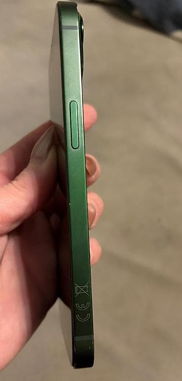 redimi 9 a: IPhone 13, 256 GB, Yaşıl, Qırıq — 4