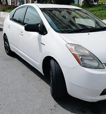 lider 17: Toyota Prius: 1.6 l | 2008 il Hetçbek — 1