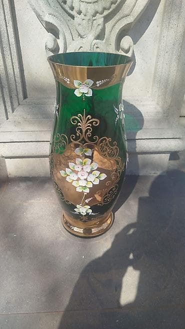 Bir vaza, Bogem şüşəsi