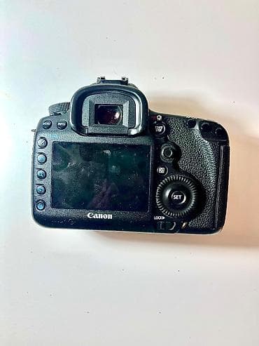 canon mark 2: Sensor: 22.3 MP Full Frame pro sensor. Probeq (Shutter count): Heç 50k — 1