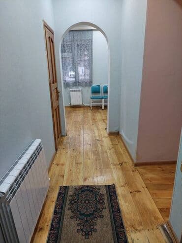 ehmedlide menziller: Əhmədli metrosuna yaxin Narqilə kafesinə yaxin 2 mertebeli binanın — 9