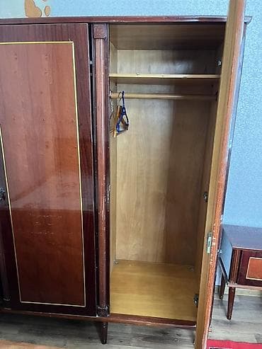 ruminya mebeli: İkinəfərlik çarpayı, Dolab, Rumıniya, İşlənmiş — 2